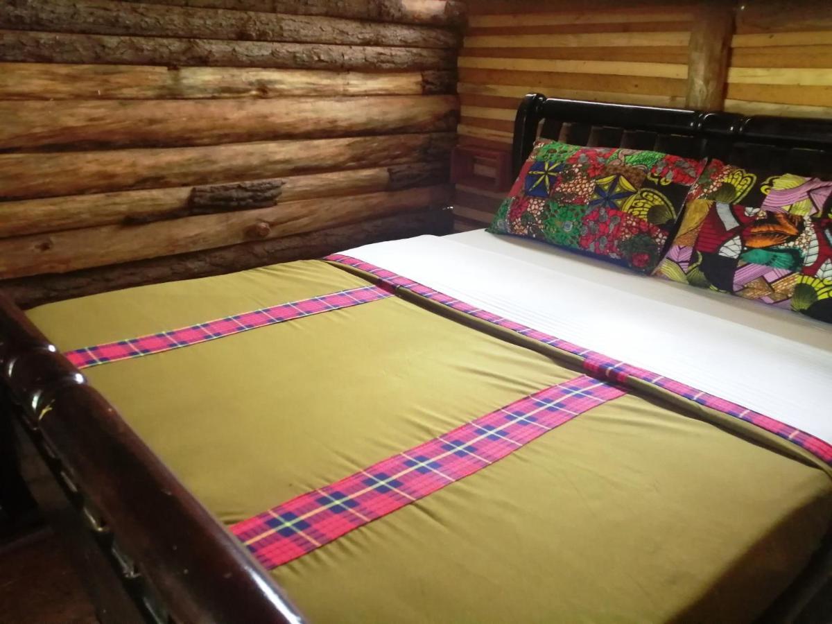 Murchison Backpackers Masindi Extérieur photo